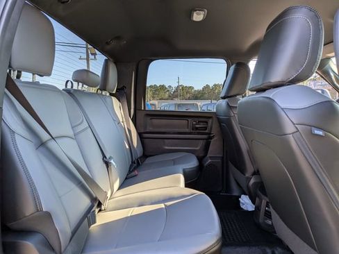 New 2026 RAM 2500 Tradesman w/ Chrome Appearance Group AWD/4WD image 26