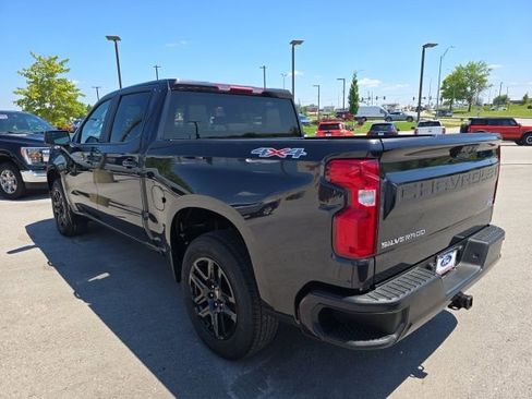 Used 2022 Chevrolet Silverado 1500 RST image 3