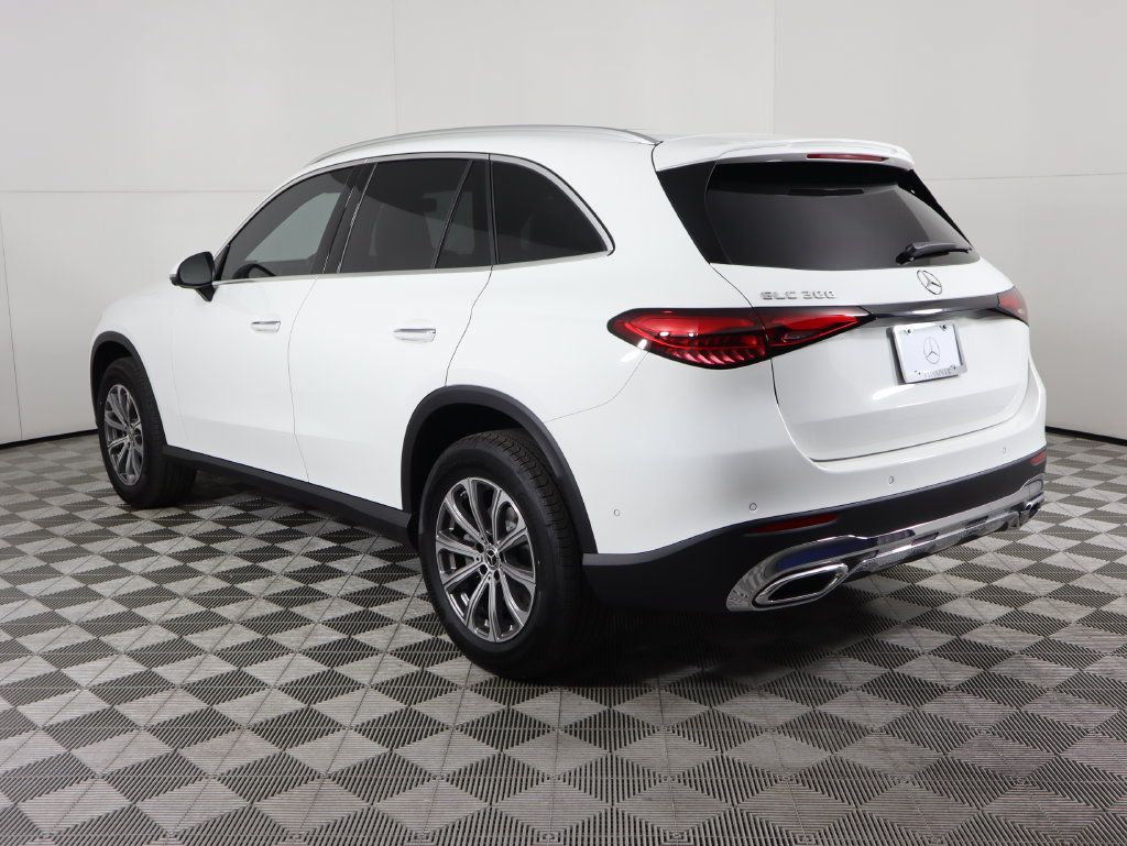 Certified 2026 Mercedes-Benz GLC 300 image 7