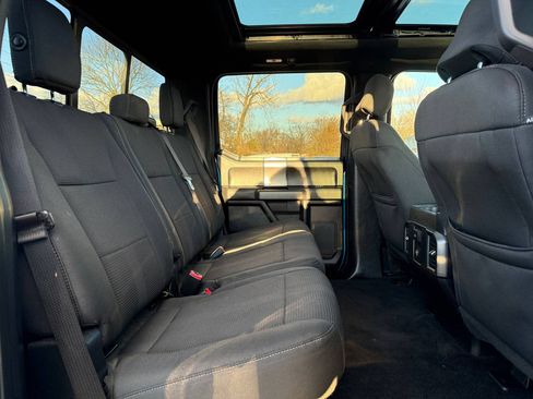 Used 2016 Ford F150 XLT w/ Equipment Group 302A Luxury image 25