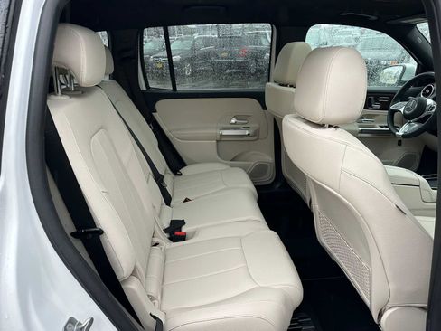 Used 2026 Mercedes-Benz GLB 250 4MATIC image 13