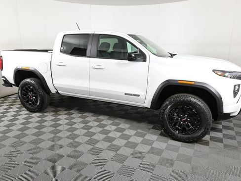 New 2026 GMC Canyon Elevation w/ Convenience Package image 26