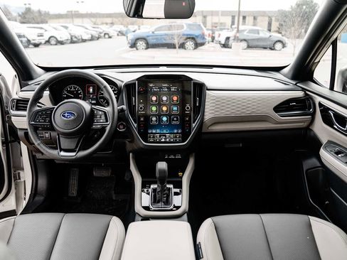 Used 2025 Subaru Forester Limited image 10