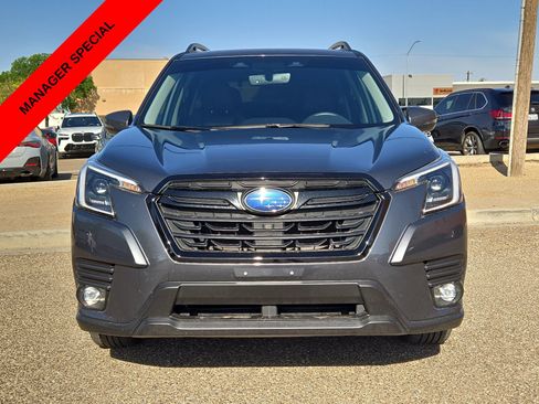 Used 2024 Subaru Forester Limited w/ Convenience Package AWD/4WD image 10