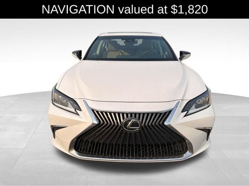 Used 2021 Lexus ES 350 w/ Premium Package FWD image 2