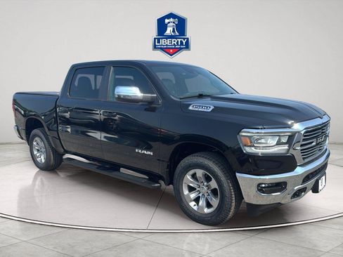 Used 2023 RAM 1500 Laramie AWD/4WD image 15