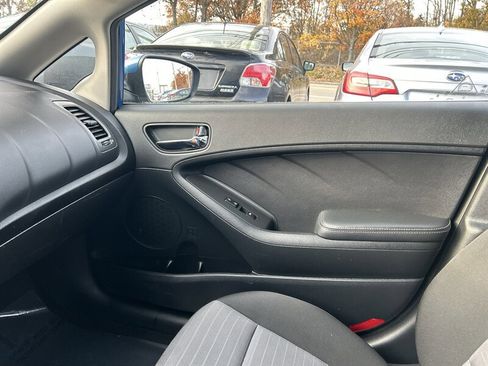 Used 2015 Kia Forte EX w/ UVO Package W/17" Alloys image 12