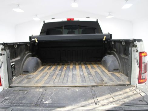 Used 2022 Ford F150 Platinum w/ FX4 Off-Road Package image 16