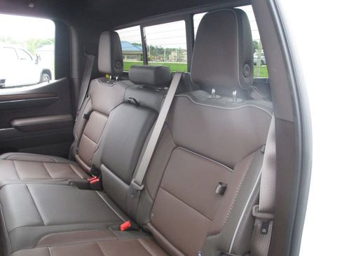 Used 2024 GMC Sierra 1500 Denali w/ Denali Reserve Package AWD/4WD image 25