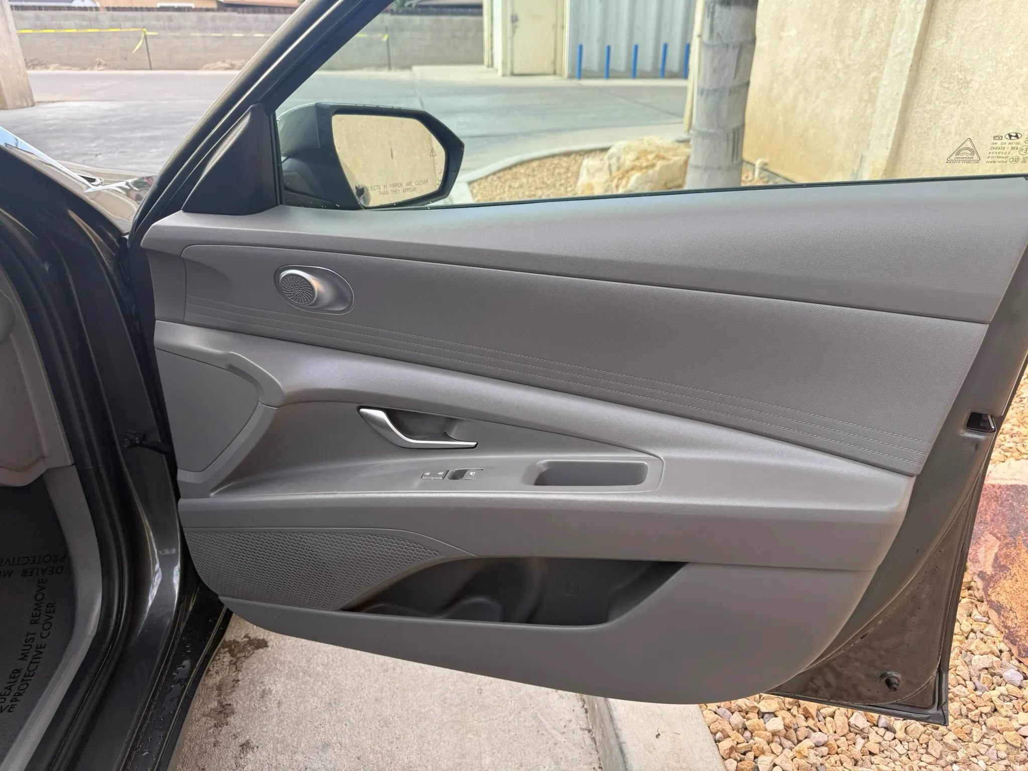 Used 2024 Hyundai Elantra SEL FWD image 12