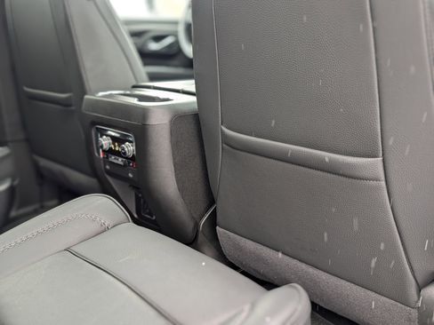 Used 2024 GMC Yukon Denali image 55