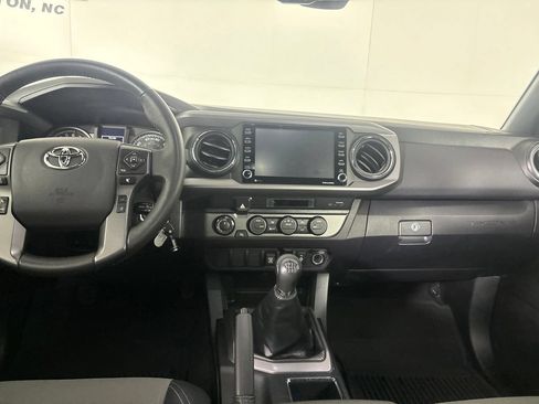 Used 2023 Toyota Tacoma TRD Sport AWD/4WD image 23