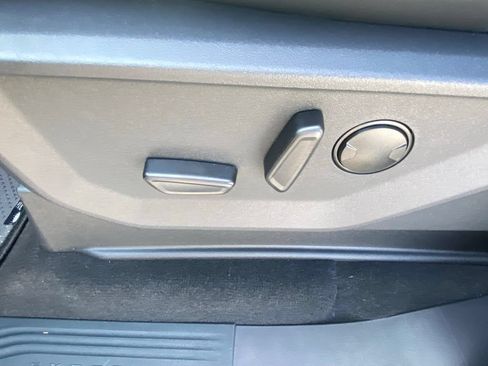 New 2026 Ford Expedition Platinum w/ Stealth Appearance Package AWD/4WD image 10