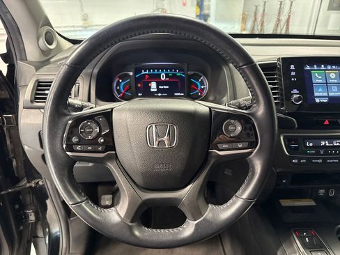 Used 2021 Honda Pilot Special Edition image 6
