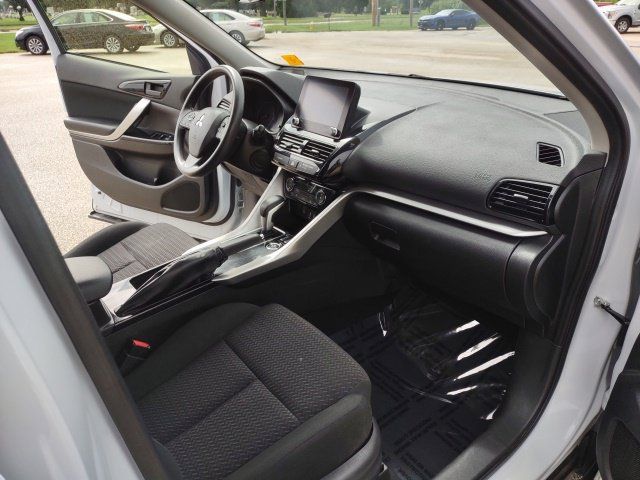 Used 2024 Mitsubishi Eclipse Cross AWD image 28