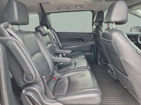Used 2023 Honda Odyssey Touring image 18