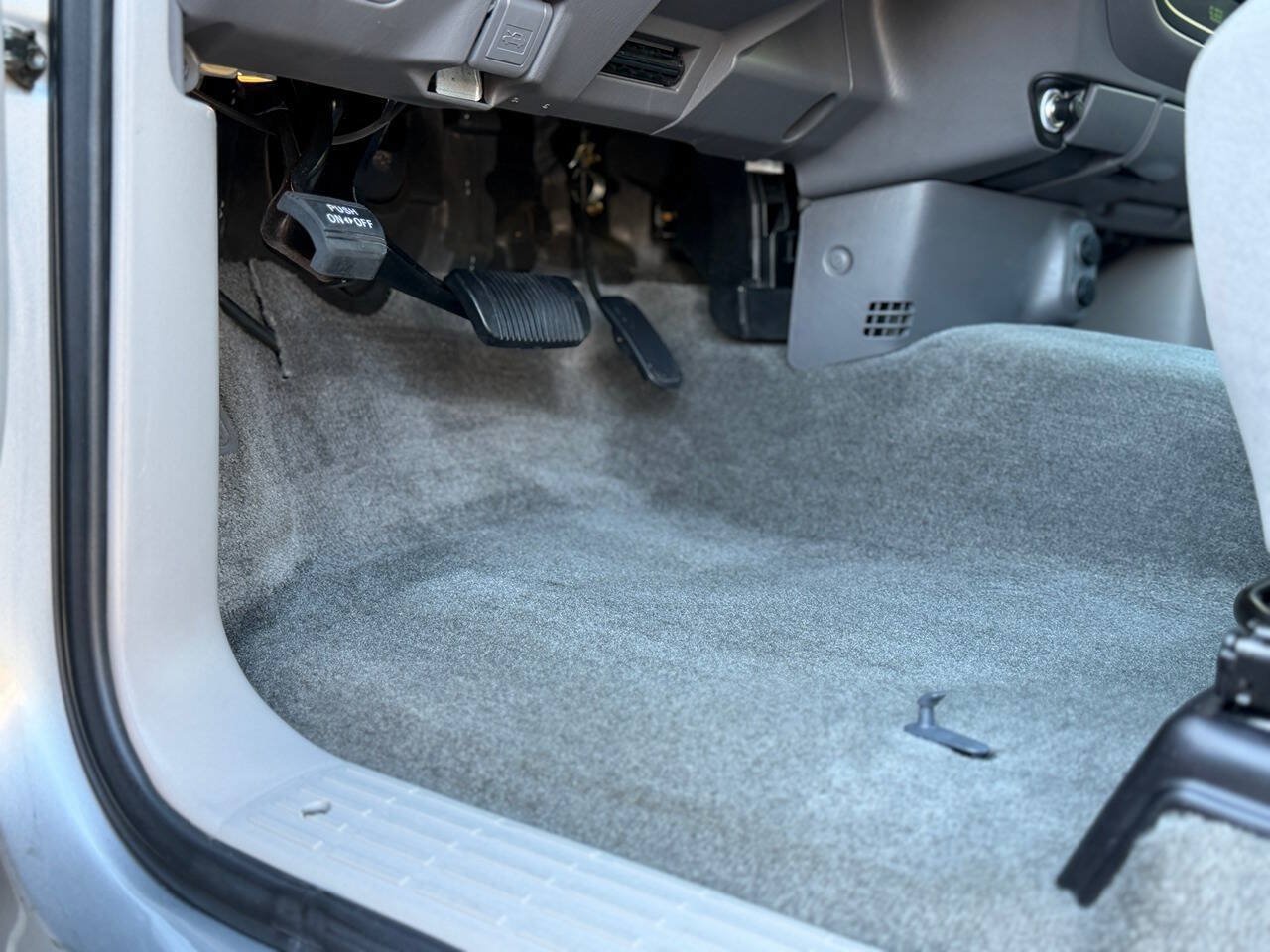 Used 2002 Toyota Tundra SR5 RWD image 5