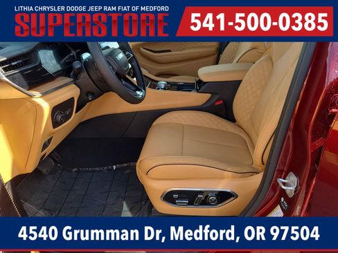 New 2026 Jeep Grand Cherokee Summit w/ Obsidian Package AWD/4WD image 19
