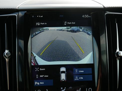 Used 2018 Volvo XC60 T5 Inscription w/ Convenience Package AWD/4WD image 33