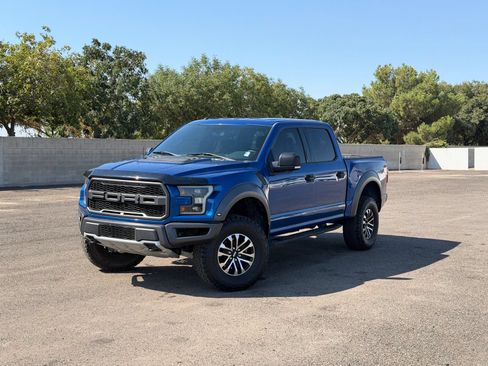 Used 2018 Ford F150 Raptor w/ Equipment Group 801A Mid AWD/4WD image 10