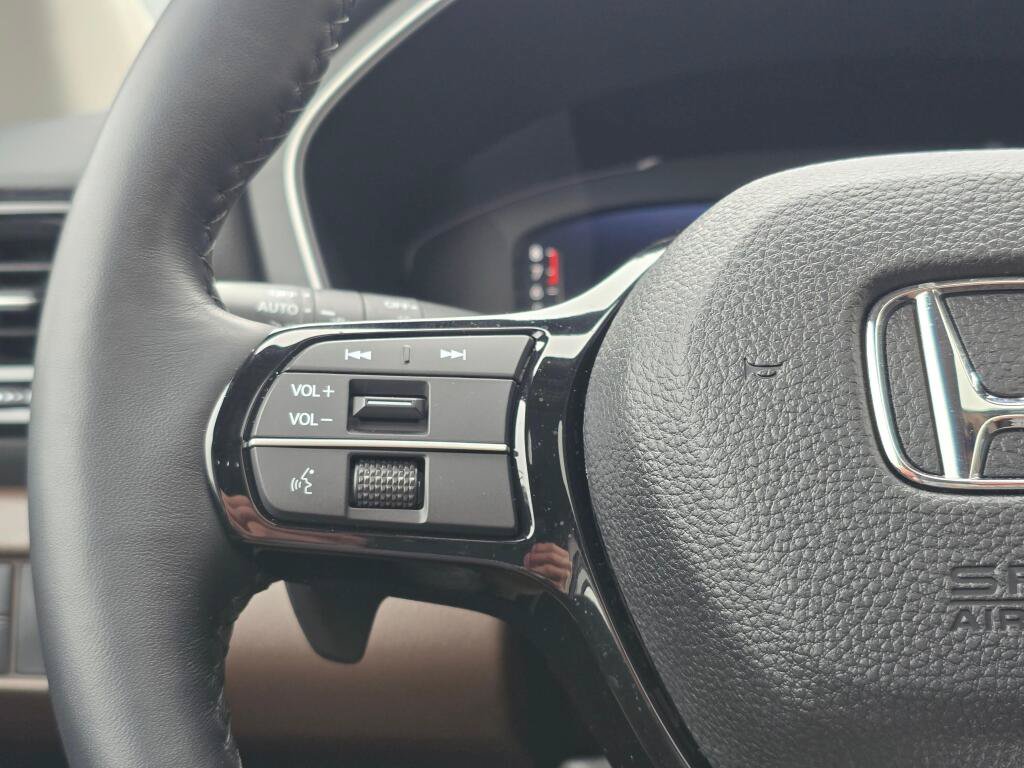 Certified 2024 Honda Pilot Elite image 19