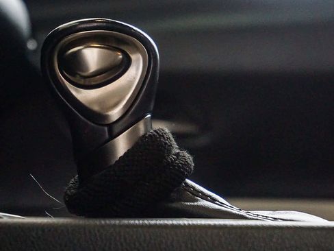 Used 2023 Lexus UX 250h image 17