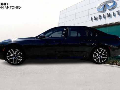 Used 2024 BMW 740i RWD image 44
