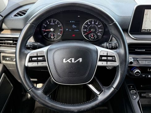 Used 2022 Kia Telluride EX w/ EX Premium Package FWD image 19