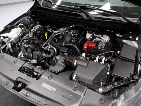 Used 2023 Nissan Altima 2.5 SV AWD/4WD image 15