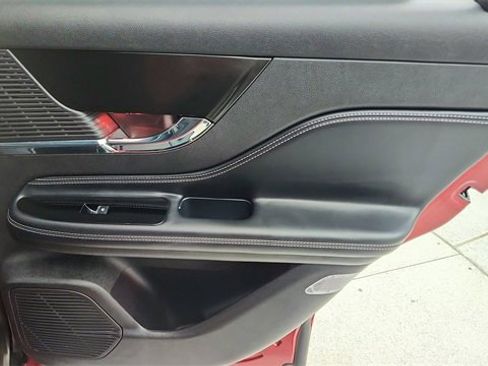 Used 2022 Lincoln Corsair Standard w/ Premium Package image 27