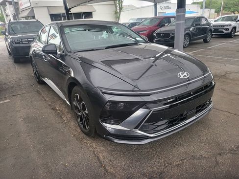 Used 2025 Hyundai Sonata SEL image 3