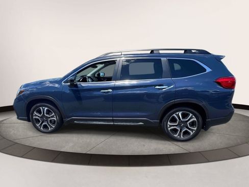 Certified 2025 Subaru Ascent Touring AWD/4WD image 5
