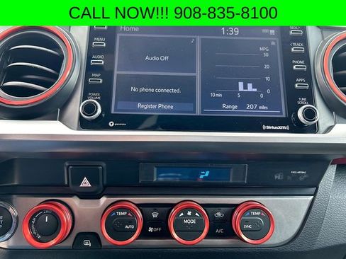 Used 2023 Toyota Tacoma SR5 AWD/4WD image 17