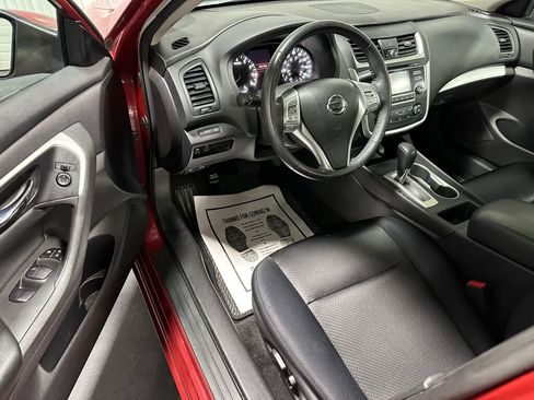 Used 2016 Nissan Altima 2.5 SR image 6