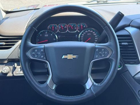 Used 2018 Chevrolet Tahoe LT AWD/4WD image 8