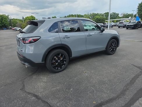 Used 2024 Honda HR-V Sport image 7