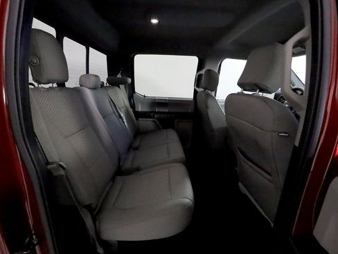 Used 2016 Ford F150 XLT w/ Equipment Group 302A Luxury image 12