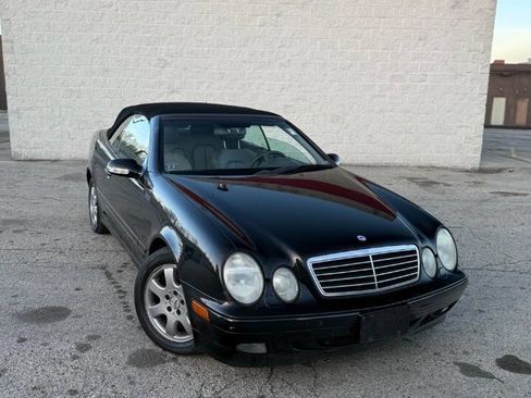 Used 2003 Mercedes-Benz CLK 320 Cabriolet image 1