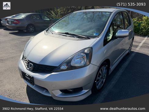 Used 2013 Honda Fit Sport image 1