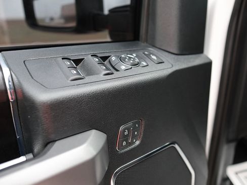 Used 2019 Ford F250 Platinum w/ Platinum Ultimate Package image 29