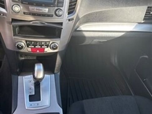Used 2013 Subaru Outback 2.5i Premium image 15