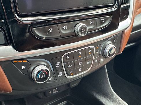 Used 2020 Chevrolet Traverse High Country AWD/4WD image 28