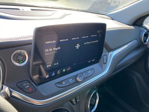 Used 2025 Chevrolet Blazer LT image 20