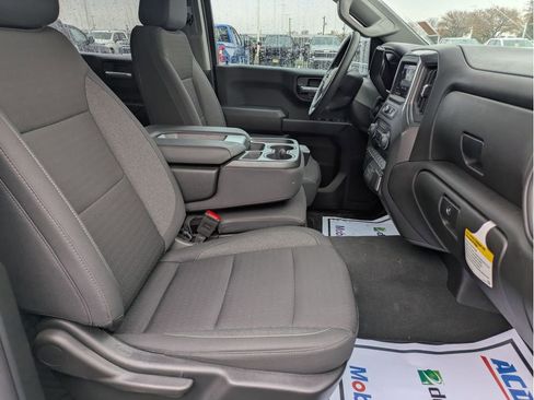 Certified 2025 Chevrolet Silverado 1500 Custom image 26