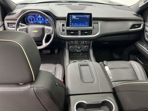 Certified 2023 Chevrolet Tahoe Premier AWD/4WD image 4