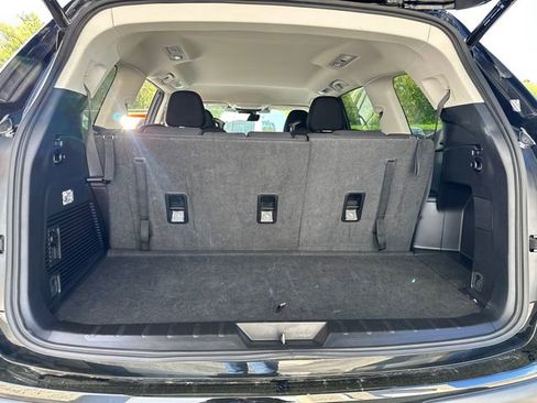 Certified 2024 Subaru Ascent Premium w/ Convenience Package image 15