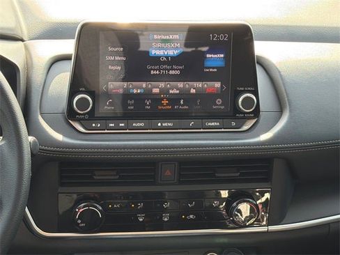 Used 2024 Nissan Rogue S image 13