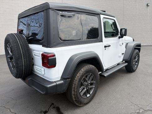 Certified 2025 Jeep Wrangler Sport AWD/4WD image 7