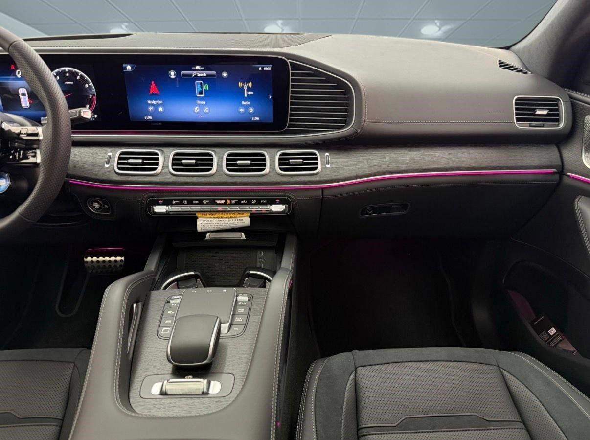 New 2026 Mercedes-Benz GLE 53 AMG 4MATIC Coupe image 31
