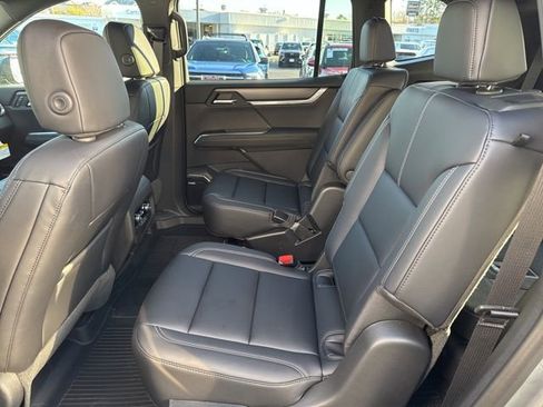 New 2026 GMC Acadia Elevation w/ Black Edition image 12